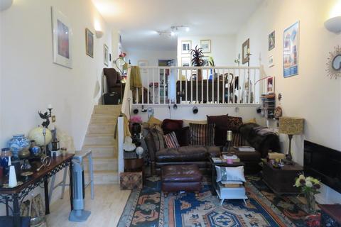 2 bedroom end of terrace house for sale, Chandlers Wharf, Cambridgeshire PE19