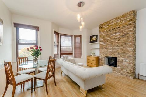 Chestnut Road, Raynes Park, London, SW20