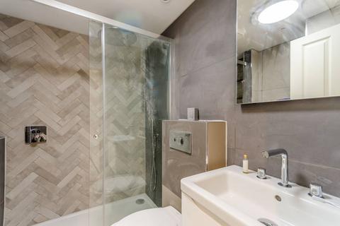 undefined, Chestnut Road, Raynes Park, London, SW20