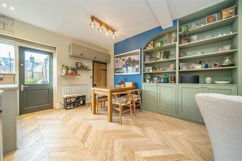 undefined, Midland Terrace, London NW2
