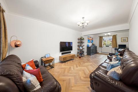 undefined, Prestwick Close, Southall
