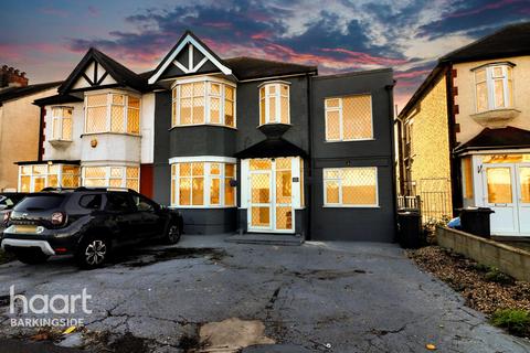 5 bedroom semi-detached house for sale, Woodford Avenue, Gants Hill