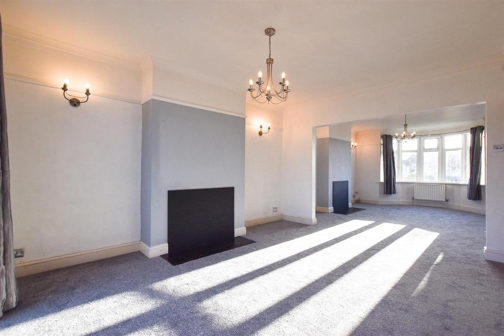 Living &amp; Dining room.jpg
