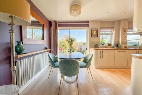 3 bedroom semi-detached house for sale, Elizabeth Close, Hockley