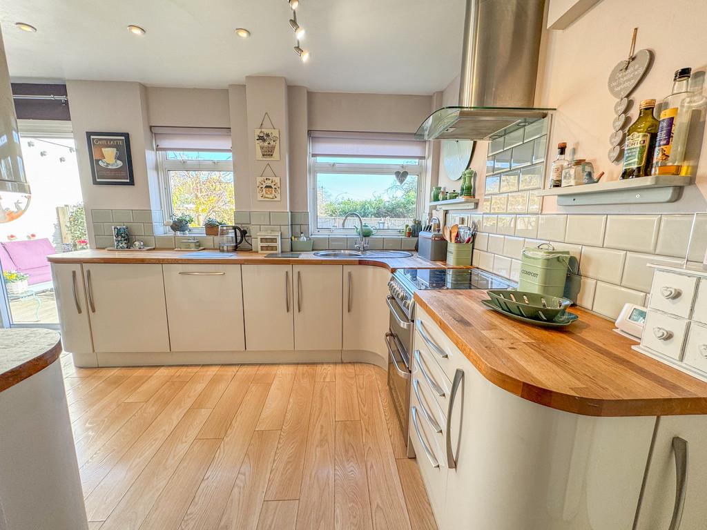 Kitchen area
