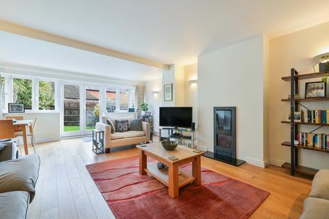 undefined, Pilgrim Mews, Reigate RH2