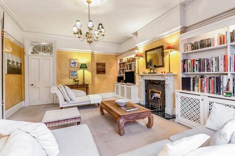 4 bedroom flat to rent, Drayton Gardens, London, SW10