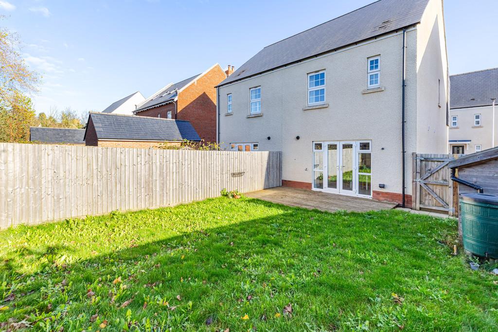 A04 - 7 Strawberry Lane, Exeter - 251119