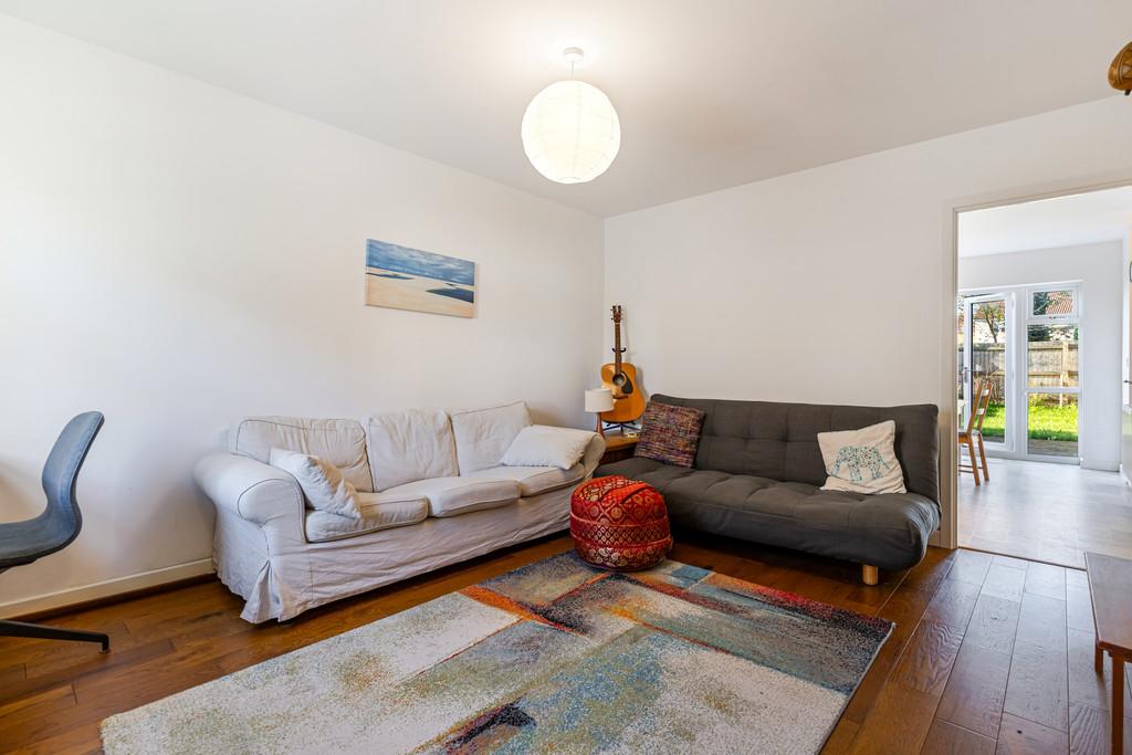 A06 - 7 Strawberry Lane, Exeter - 251119