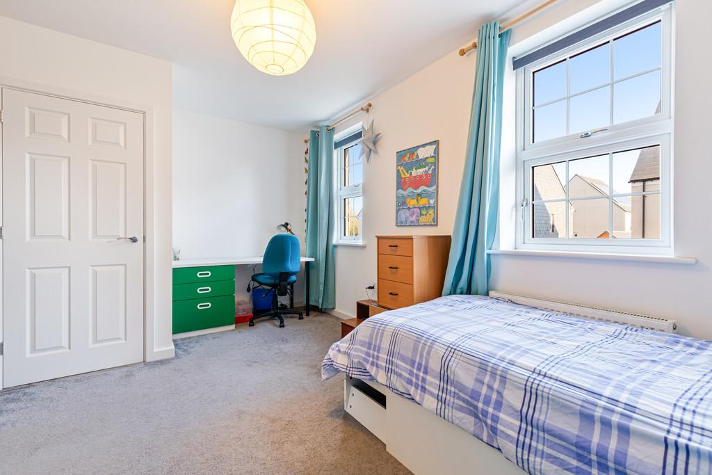 A13 - 7 Strawberry Lane, Exeter - 251119