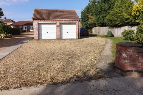 undefined, Middle Road, Whaplode