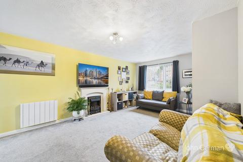 undefined, Saffron Drive, Oakwood