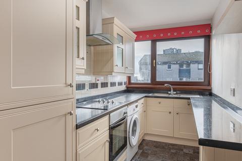 2 bedroom flat to rent, Oldcroft Place, Aberdeen