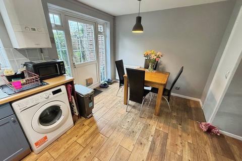 undefined, Maybrook, Basingstoke RG24