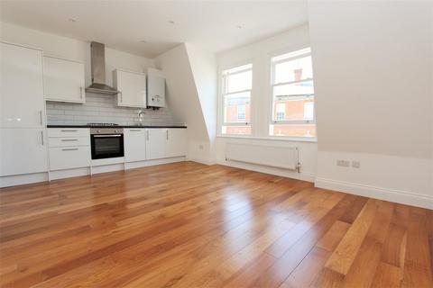 1 bedroom flat to rent, Tottenham Lane, London N8