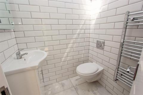 1 bedroom flat to rent, Tottenham Lane, London N8