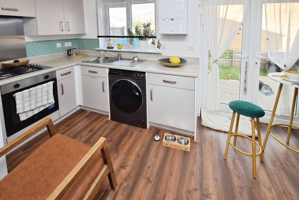 116b51cd-Kitchen 201