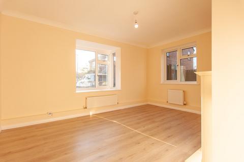 2 bedroom apartment for sale, Morritt Close, York YO31