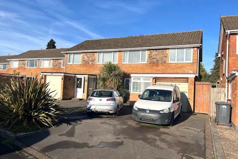 3 bedroom semi-detached house for sale, Copsewood Avenue, Nuneaton