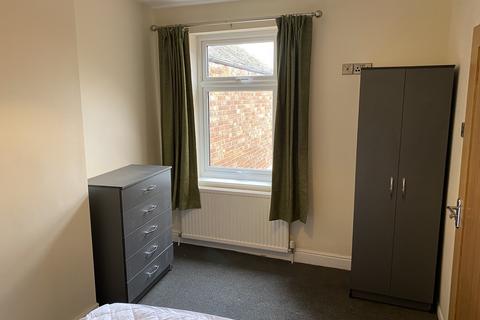 4 bedroom terraced house to rent, Thorpe Road, Melton Mowbray