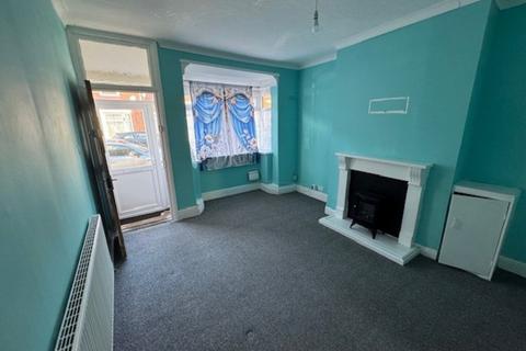 2 bedroom terraced house to rent, Berkshire Street, Hull
