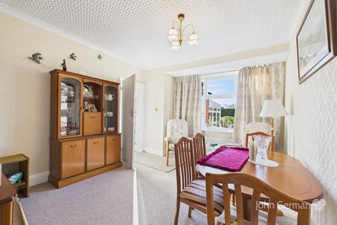 2 bedroom detached bungalow for sale, Beech Lane, Stretton