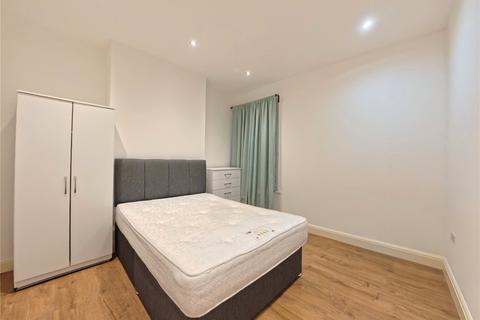 3 bedroom apartment to rent, Mora Road, London, NW2