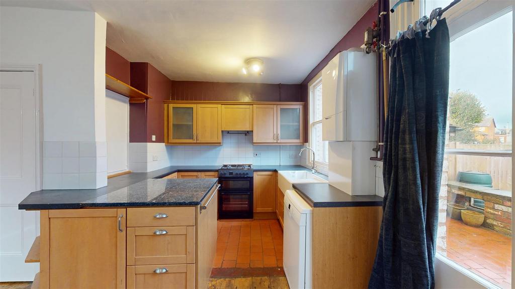 Drawwell Street 16, Kitchen.jpg