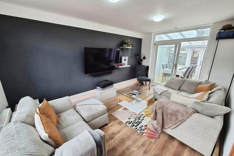 3 bedroom semi-detached house for sale, Penrith Avenue, Stockport SK5