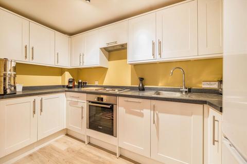 1 bedroom flat to rent, Barkston Gardens, London SW5