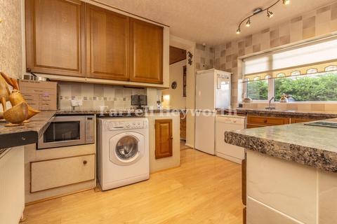 undefined, Pinewood Avenue, Preston PR3