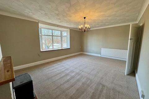 2 bedroom flat to rent, Copnor Road, Portsmouth