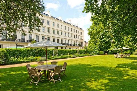 1 bedroom flat for sale, Stanhope Terrace, Hyde Park, London