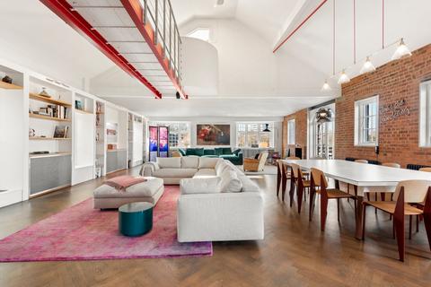 3 bedroom flat to rent, Old Library Apartments, 125 Battersea High Street, London