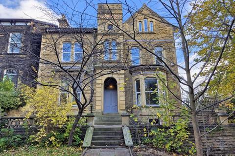 16 bedroom detached house for sale, Ashwood Villas, Leeds