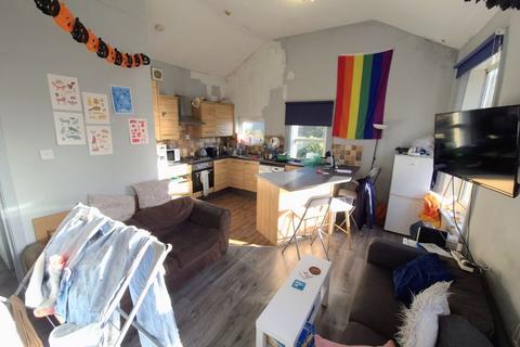 16 bedroom detached house for sale, Ashwood Villas, Leeds