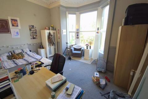 16 bedroom detached house for sale, Ashwood Villas, Leeds