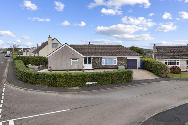 54 Birch Hill Close