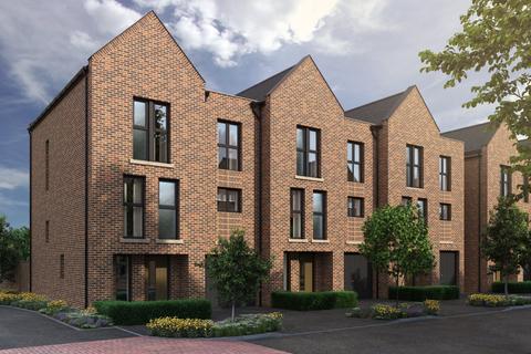 4 bedroom semi-detached house for sale, Urmston M41
