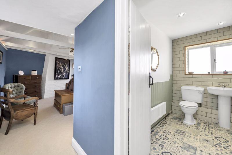 Bedroom/En-Suite