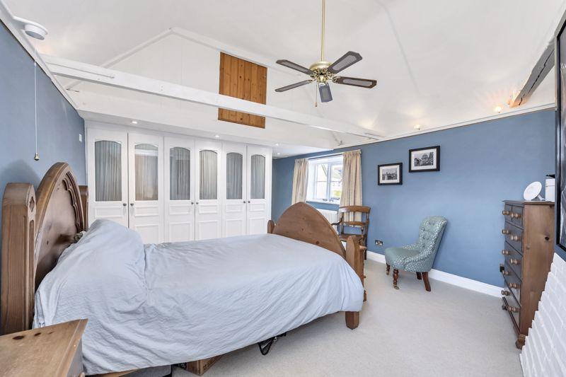 Bedroom/En-Suite