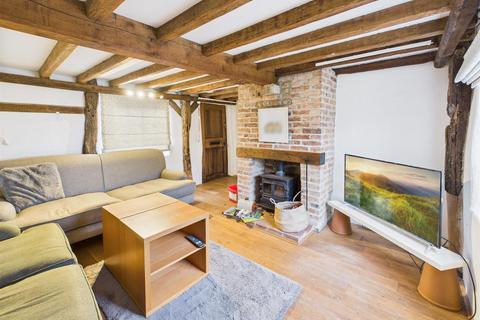 3 bedroom detached house for sale, Pow Cottage, 27 High Street, Tattershall
