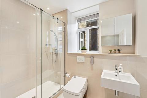 3 bedroom flat to rent, Thurloe Place, South Kensington, London