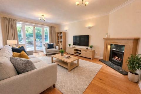 undefined, Canesworde Road, Dunstable