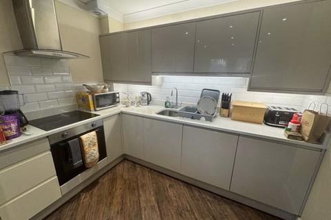 2 bedroom apartment to rent, Vine Street, Wallsend NE28