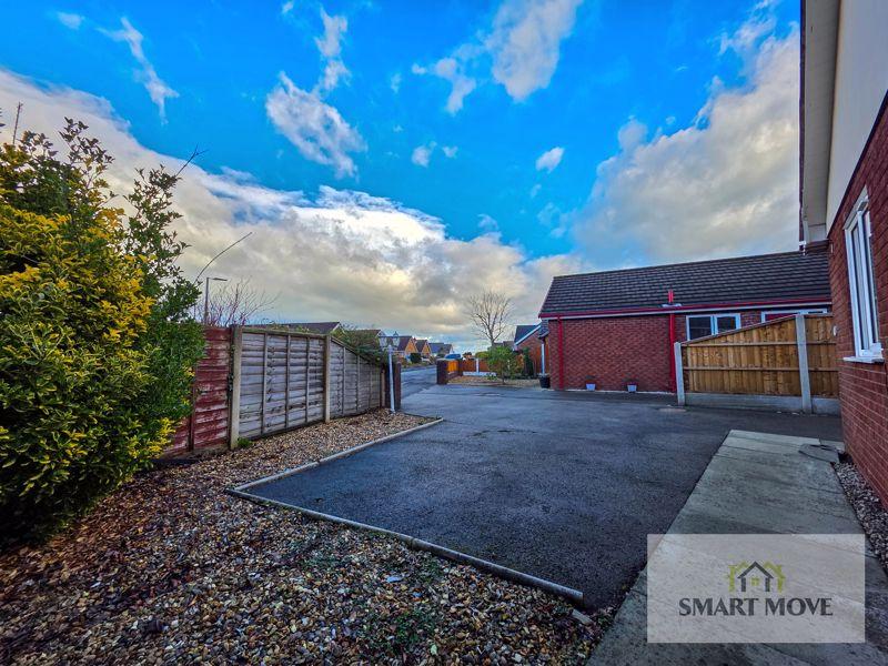 Driveway (Front)