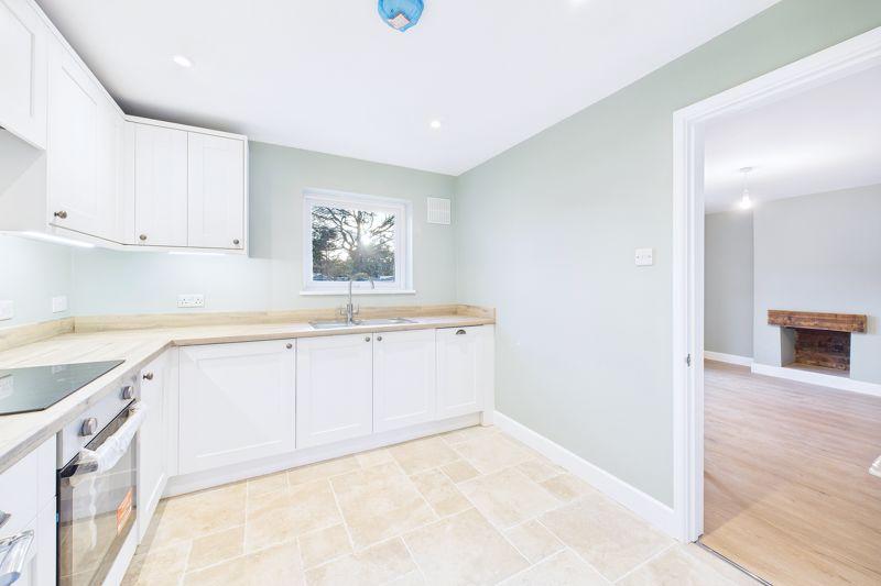 Kitchen side