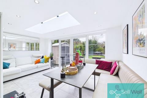 undefined, Woodlea, Manchester M28