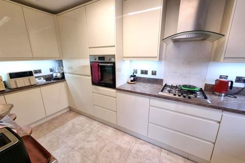undefined, Bronrhiw Fach, Caerphilly CF83