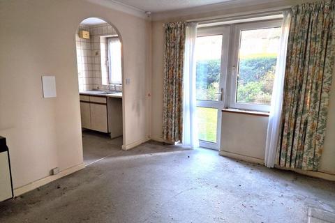1 bedroom retirement property for sale, Oakdene Close, Hatch End
